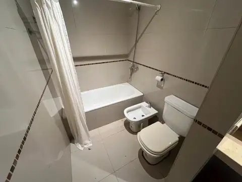 General Güemes 3300, Piso 1°