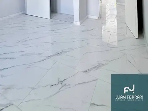 Casa 6 ambientes con 2 baños