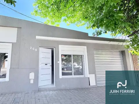 Casa en venta c/ cochera en Centro