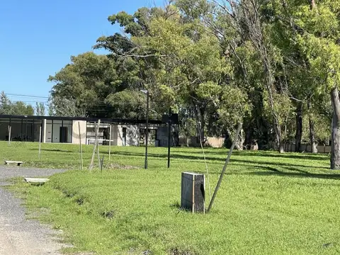 Terreno en Venta en Joaquin Gorina, USD 75.000