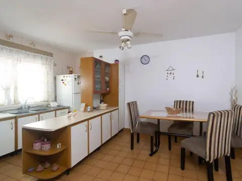 Depto Tipo Casa en Venta al Suroeste