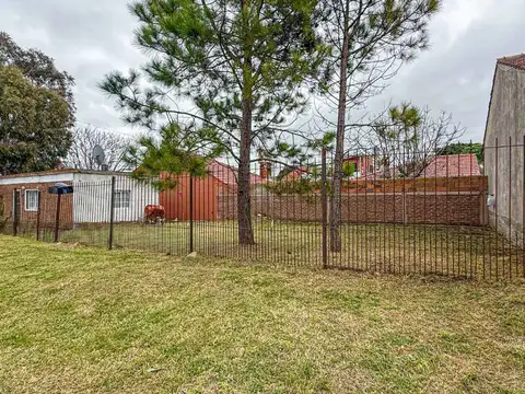VENTA CASA 3 AMBIENTES A RECICLAR FARO NORTE