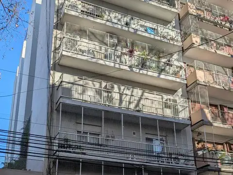 Bartolome Mitre al 4300 Caballito 3 ambentes balcon lavadero Departamento VENTA