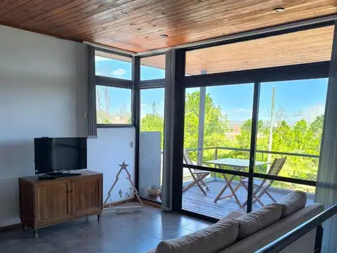 Casa en venta - 2 Dormitorios 1 Baño - Rumipal