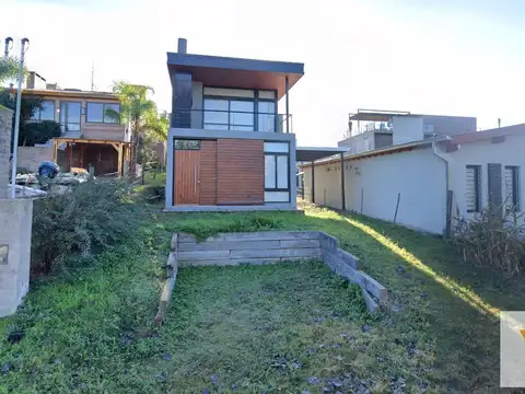 Casa en venta - 2 Dormitorios 1 Baño - Rumipal