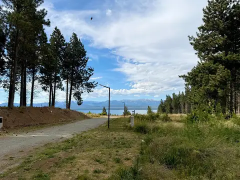Terrenos y Lotes en Venta en San Carlos de Bariloche [Cod: 24-630047192797]