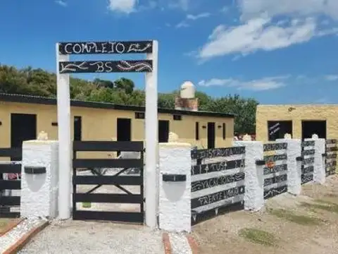 Edificio Comercial en venta - 6 Dormitorios 7 Baños - 300mts2 - San Clemente del Tuyú  