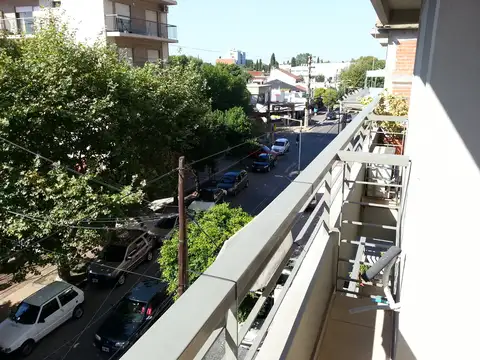 Departamento en Alquiler en Villa Ballester, $ 900.000
