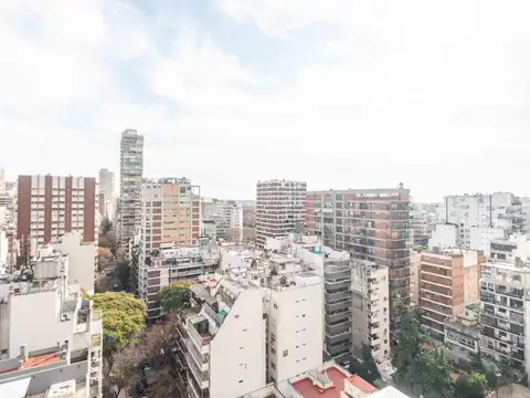 Exclusivo piso alto de 3 dormitorios, vista abierta y cochera doble - Las Cañitas