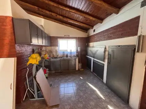 Casa en Venta en General Roca, USD 330.000