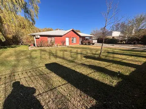 CASA EN VENTA GENERAL ROCA