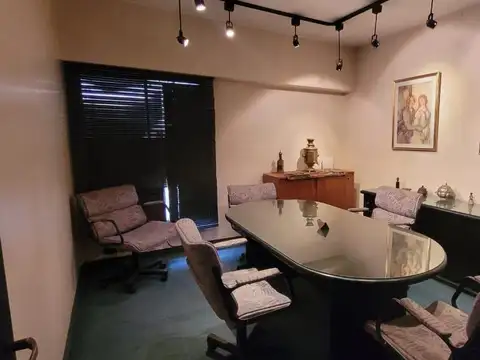 Oficina en Venta 40 años