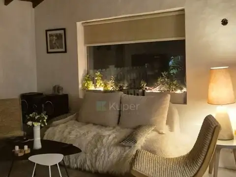 Casa en Alquiler Temporal con 1 cochera