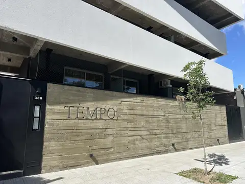 Cesar Diaz  al 300- Escobar