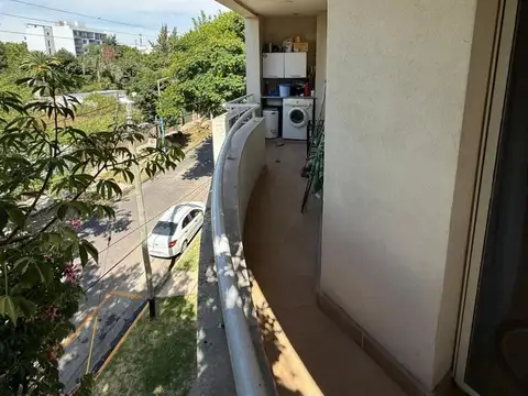 Departamento en "E. Benalmadena" Esc.-Centro