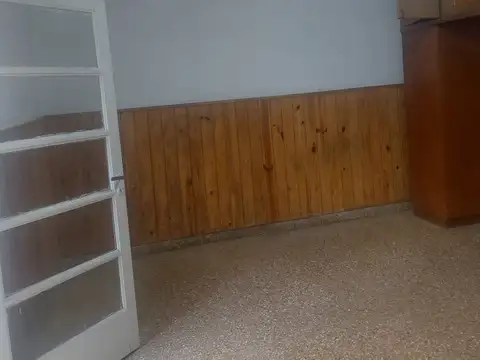 CASA  INTERNA  DE 1 DORMITORIO