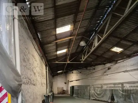 Galpon en Venta en Moron, USD 2.990.000