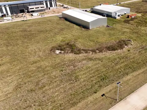 Lote Nro. 108 de 2.400 m2 en Venta en Parque Industrial Ruta 6