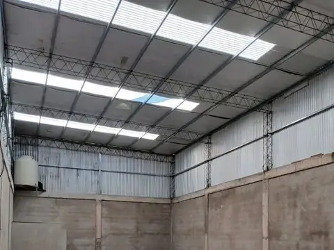 ALQUILER GALPON 150M2 HURLINGHAM