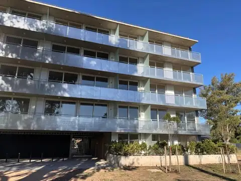 Impecable Monoambiente En Alquiler En Pilar