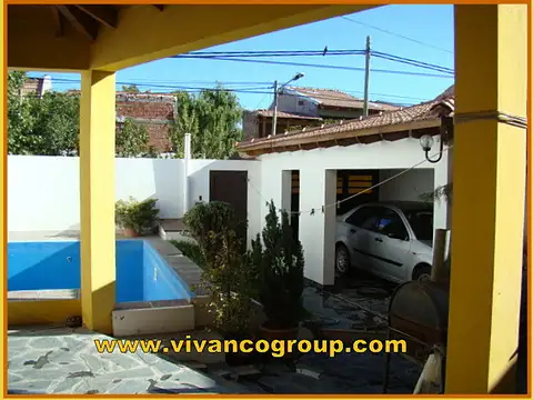 Avenida San Juan 2000