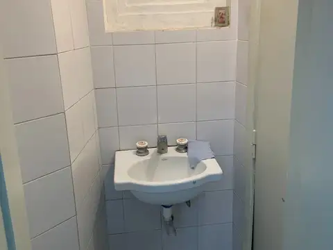 Local en Alquiler Via Púb.