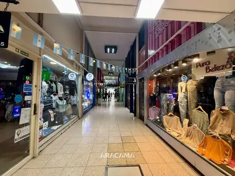 Local en Alquiler 40 años