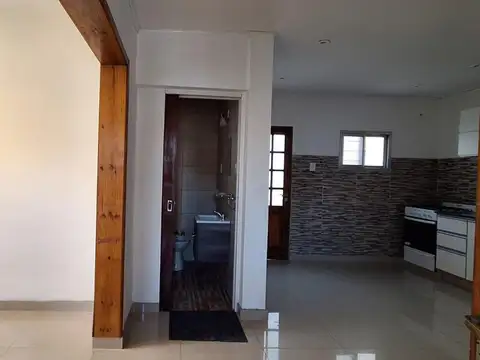 Casa en Alquiler en Jose Marmol, Partido de Almirante Brown