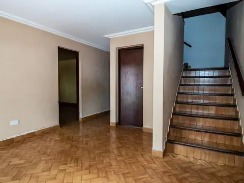 Casa en Alquiler de 4 dormitorios