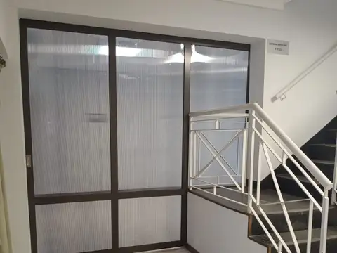 Casa 7 ambientes con 4 baños