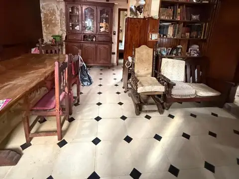 Depto Tipo Casa 3 ambientes con 2 baños