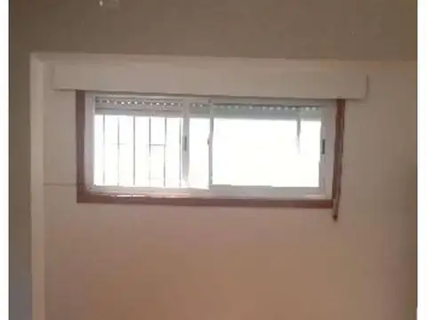 Depto Tipo Casa en Alquiler en Liniers, $ 460.000