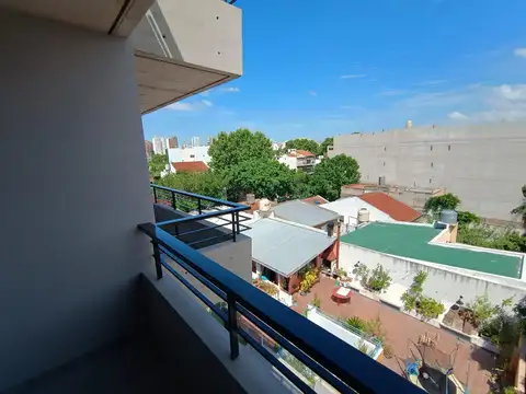 José Pascual Tamborini 5700, Piso 2