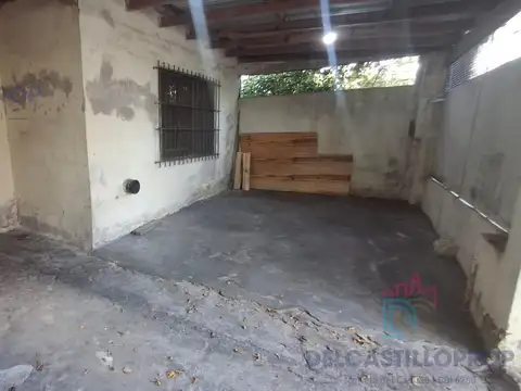 Depto Tipo Casa en Venta con 1 cocheras
