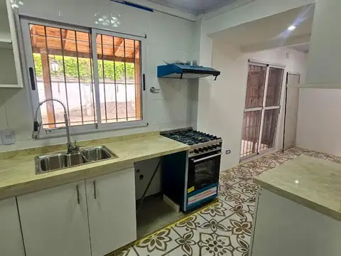 Venta Casa 3 ambientes en Pacheco refaccionada a nuevo