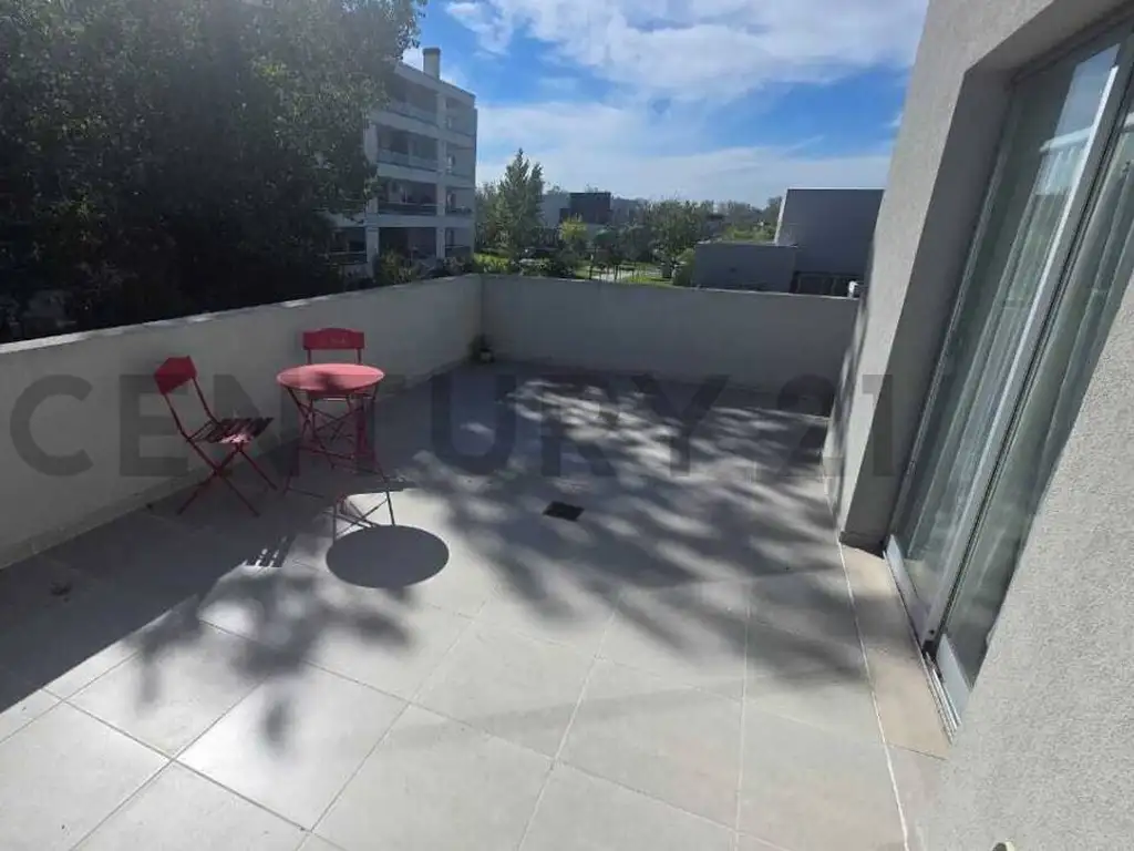 Casa en Alquiler - Fincas de Hudson