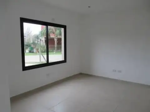 Casa en Venta en La Cañada de Pilar - Los Robles, USD 220.000