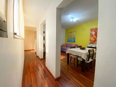 Depto Tipo Casa en Venta 64 años