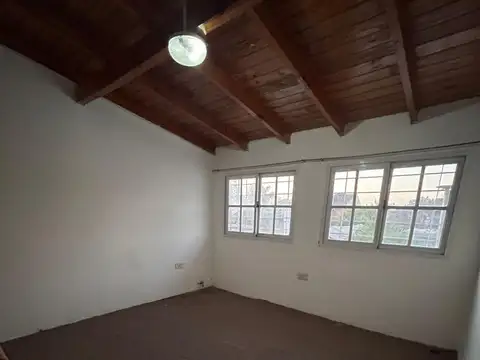 Avenida Moises lebensohn al 2900