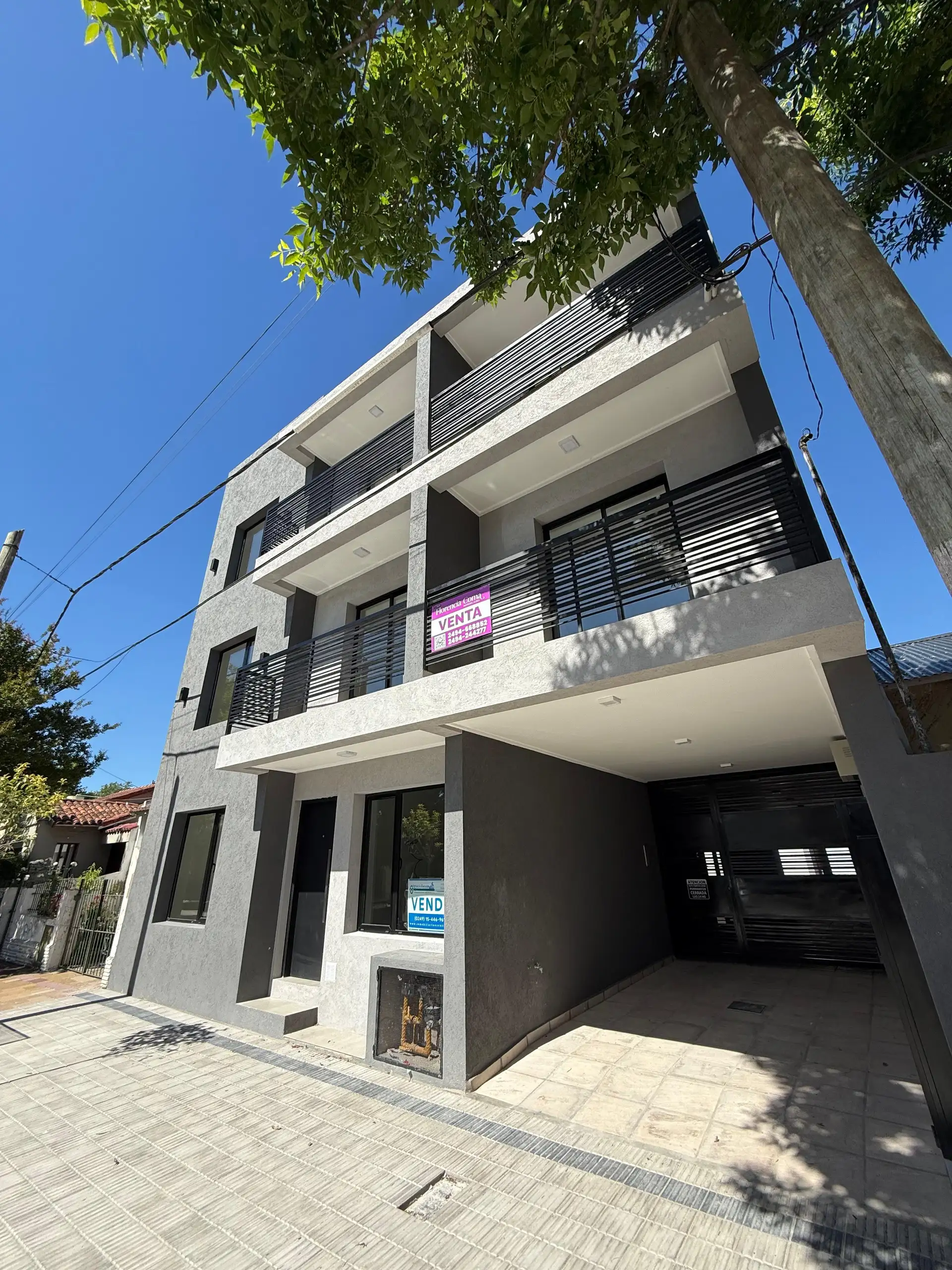 Depto 1 dorm a estrenar 54 m² con DVH y calefacción por radiadores — Semicentro