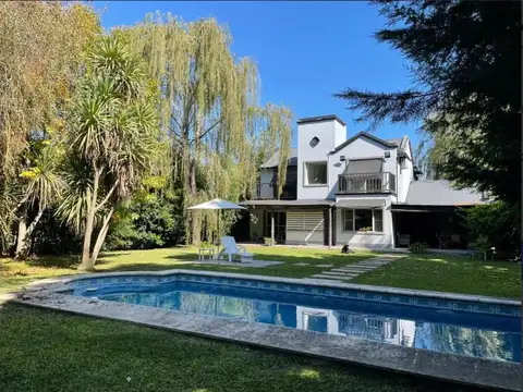 Casa en Venta en Los Pilares, USD 320.000