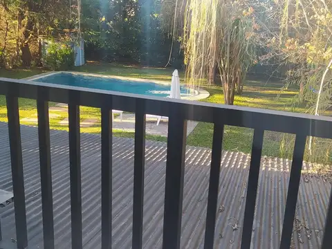 Casa 5 ambientes con 3 baños