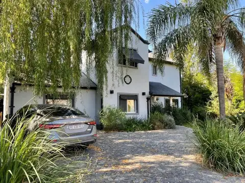 Casa en venta en Los Pilares, Pilar - 5 Ambientes
