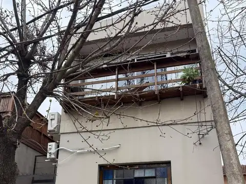 Depto Tipo Casa en Alquiler de 1 dormitorio