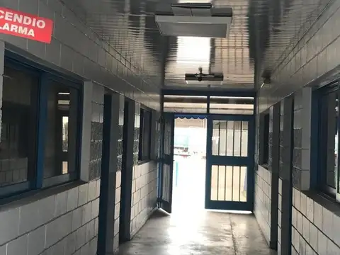 Av. Gob. Vergara  6000