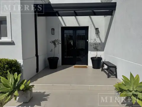Casa en Alquiler Temporal en Villanueva, USD 4.950