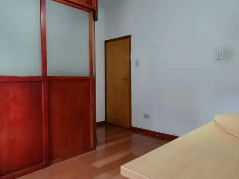 Casa 3 dormitorios en venta Echesortu