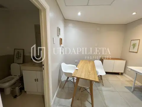 Oficina en Venta con 1 cochera