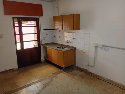 Depto Tipo Casa en Venta en Martin, USD 65.000
