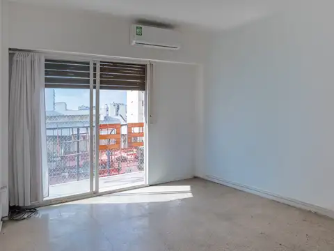 VENTA DEPARTAMENTO 3 AMBIENTES COCHERA APTO PROF COLOMBRES Y RIVADAVIA